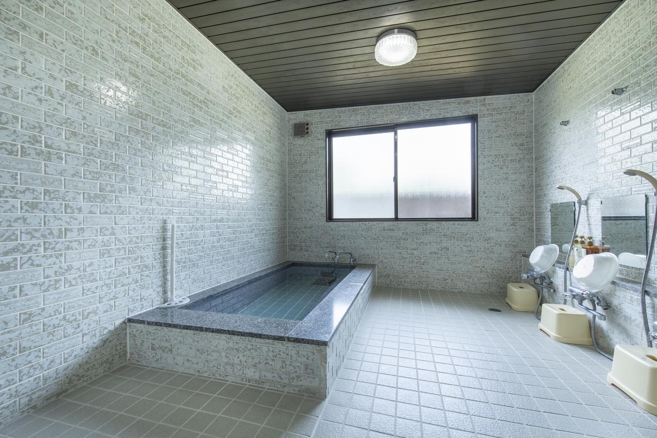 Ryokan Yamanaka Ryozan 2*